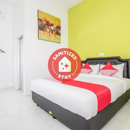 Oyo 2270 Hotel Taman Wirama Denpasar Exteriör bild