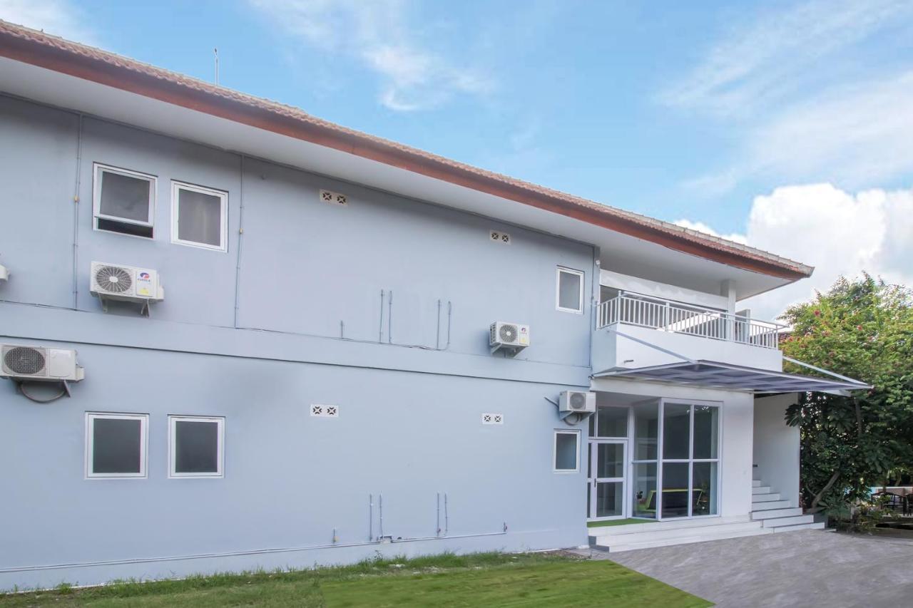Oyo 2270 Hotel Taman Wirama Denpasar Exteriör bild