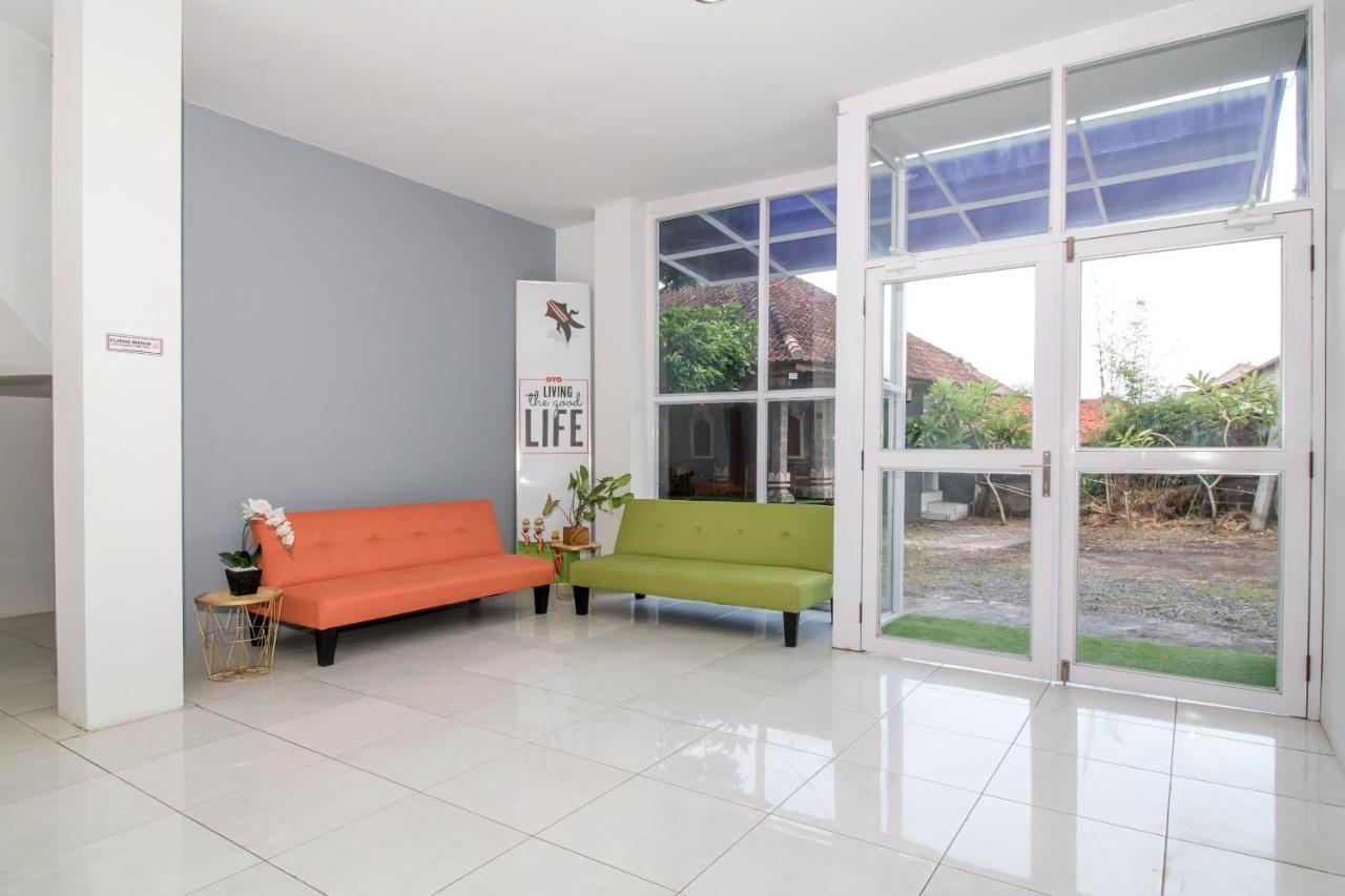Oyo 2270 Hotel Taman Wirama Denpasar Exteriör bild